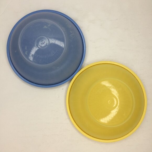 Vintage Servalier Tupperware Set 2 Cereal Bowl Blue Yellow Sunburst Lids Storage - Picture 3 of 16